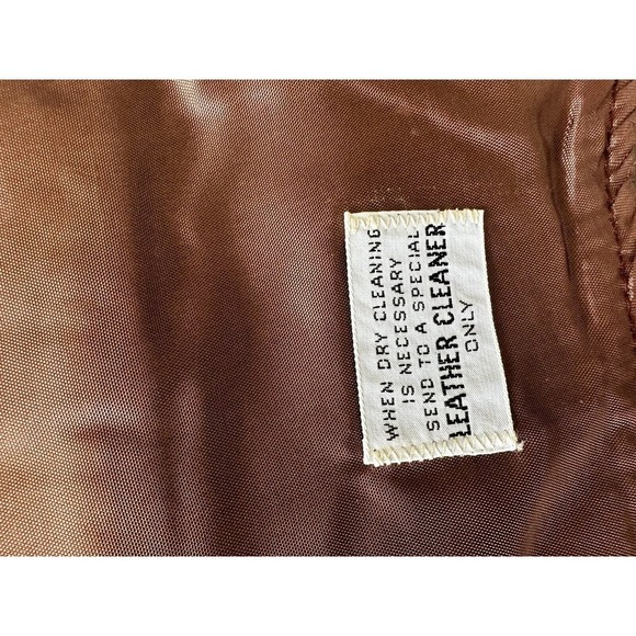 Vtg 70s Pioneer Leather Vest Mens Sz S Western Cowboy Equestrian Button Down​​​ - Picture 5 of 11